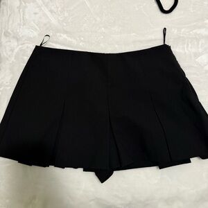 Zara pleated skort